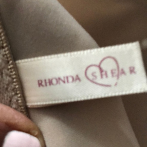 Rhonda Shear cami top S beige - Picture 3 of 3